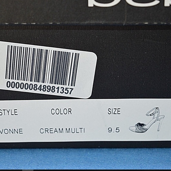 NEW Bebe Ivonne Twist Front Cream Colored Heels - Picture 8 of 8